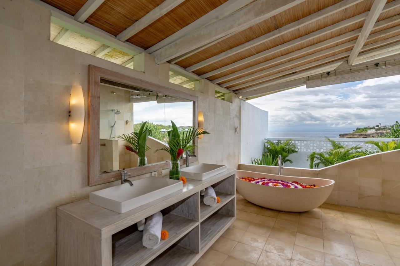 Casa Del Mar Villa นูซาเลมโบงัน ภายนอก รูปภาพ